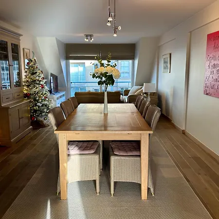 Zen At Sea Duplex Apartment