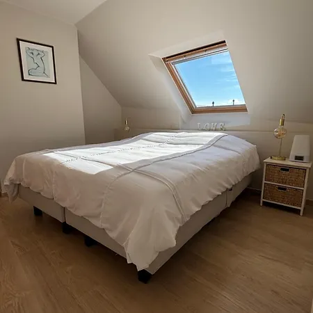 Zen At Sea Duplex Apartment *